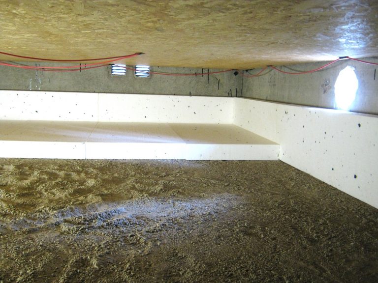 Hur hänger krypgrundens fukt ihop med vinden?